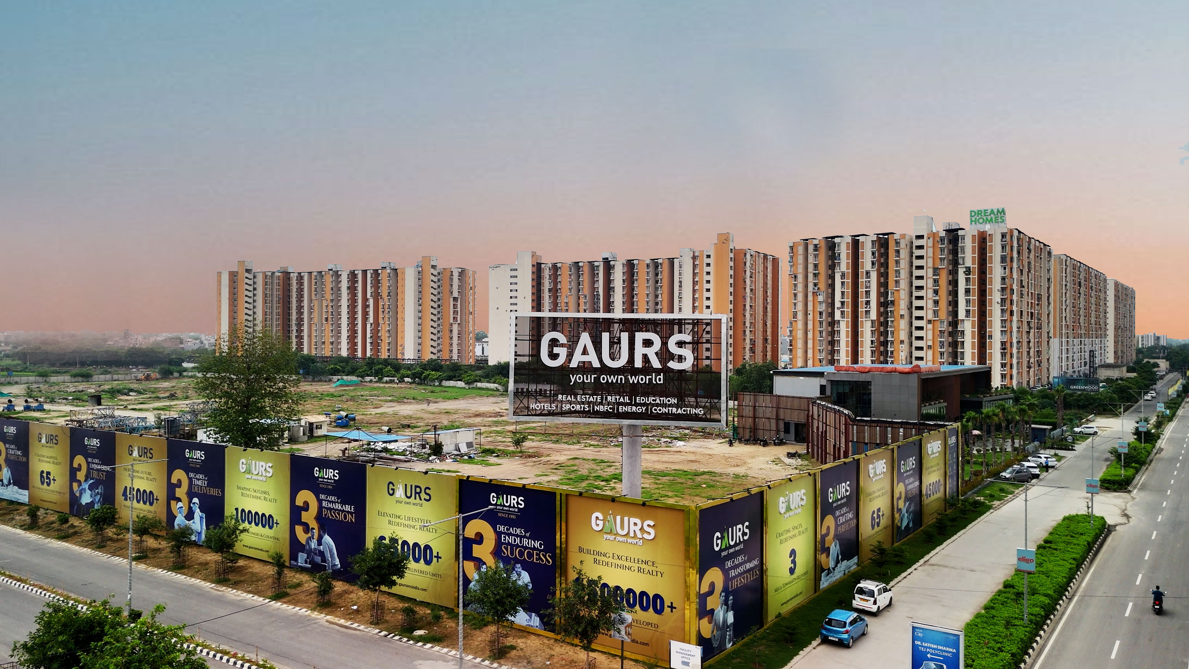 Gaur Wave City Ghaziabad